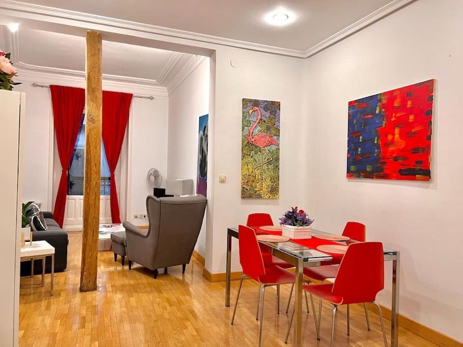Ferienwohnung Alojamiento Entero Centro: Piso . Chueca Madrid Exterior foto