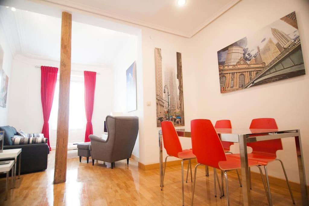 Ferienwohnung Alojamiento Entero Centro: Piso . Chueca Madrid Exterior foto