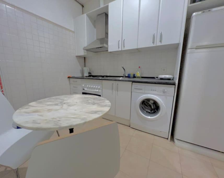 Ferienwohnung Alojamiento Entero Centro: Piso . Chueca Madrid Exterior foto